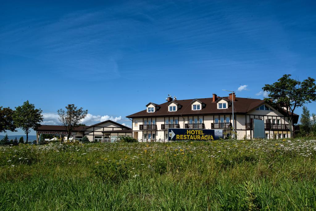Hotel Metro Клодзько Екстер'єр фото